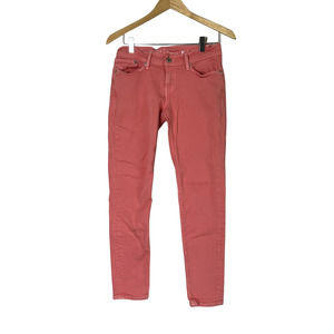 LEVI'S Women's Capital E Short Skimmer Slim Cropped Jeans Peach 28